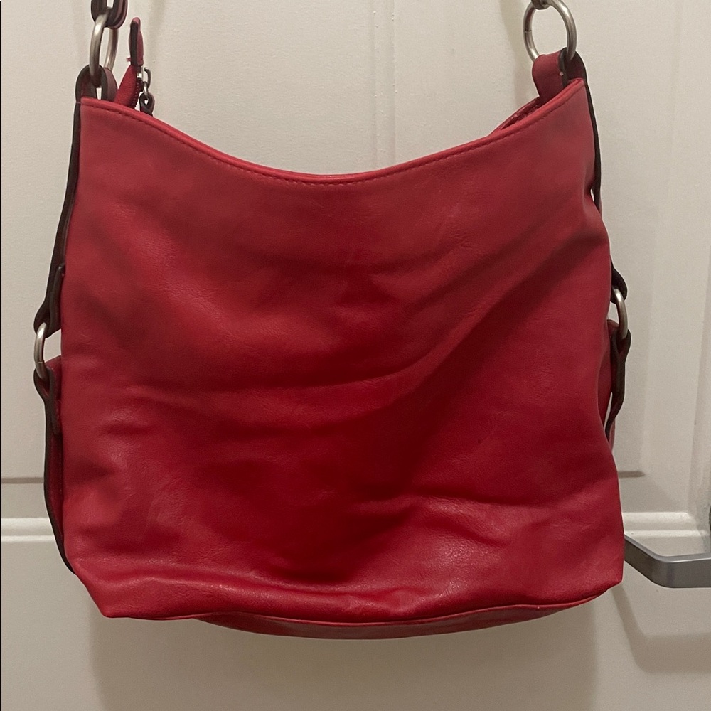 INTERNATIONAL CONCEPTS: Chic Red non-Leather Shoulder Bag”MINOR WEAR/TEAR” - Picture 9 of 10